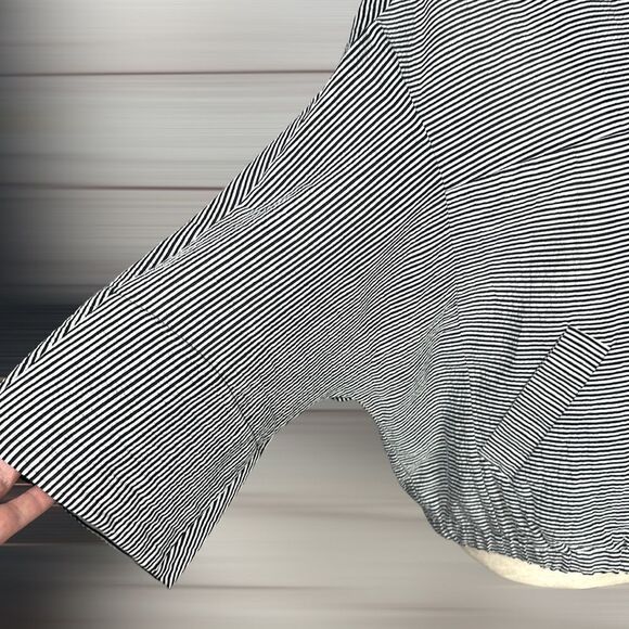 Christian Wijnants Linen Cotton Striped Lightweight Batwing Sleeves Zip Jacket - Picture 10 of 16